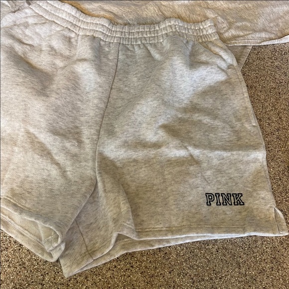 Vs pink high waist campus short long sleeve tee